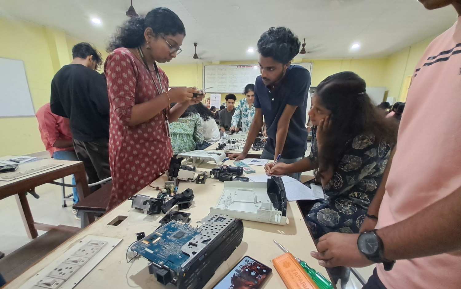 reverse engineering course for engg students